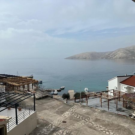 Bellevue Rooms Stara Baška 外观 照片