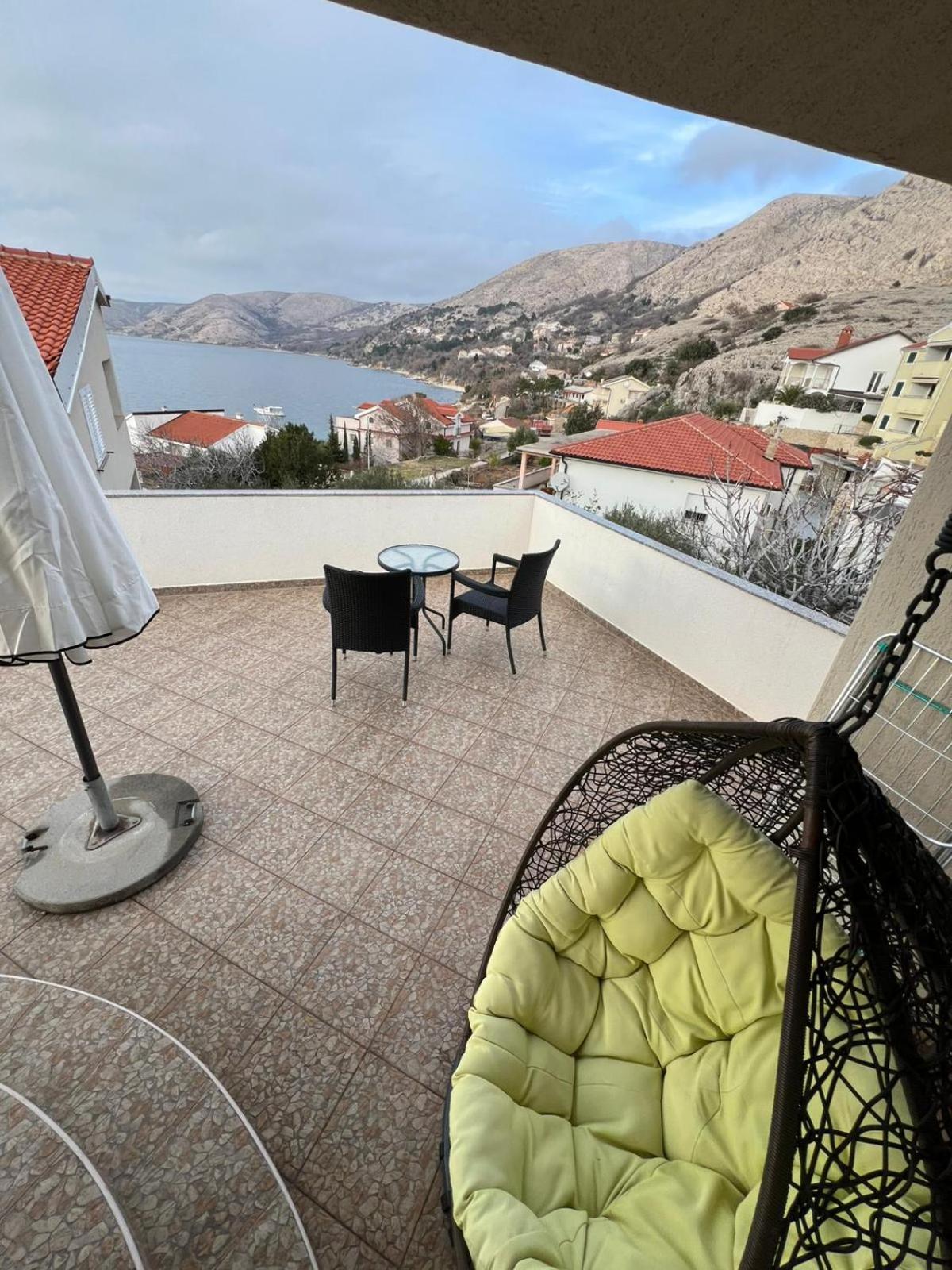 Bellevue Rooms Stara Baška 外观 照片