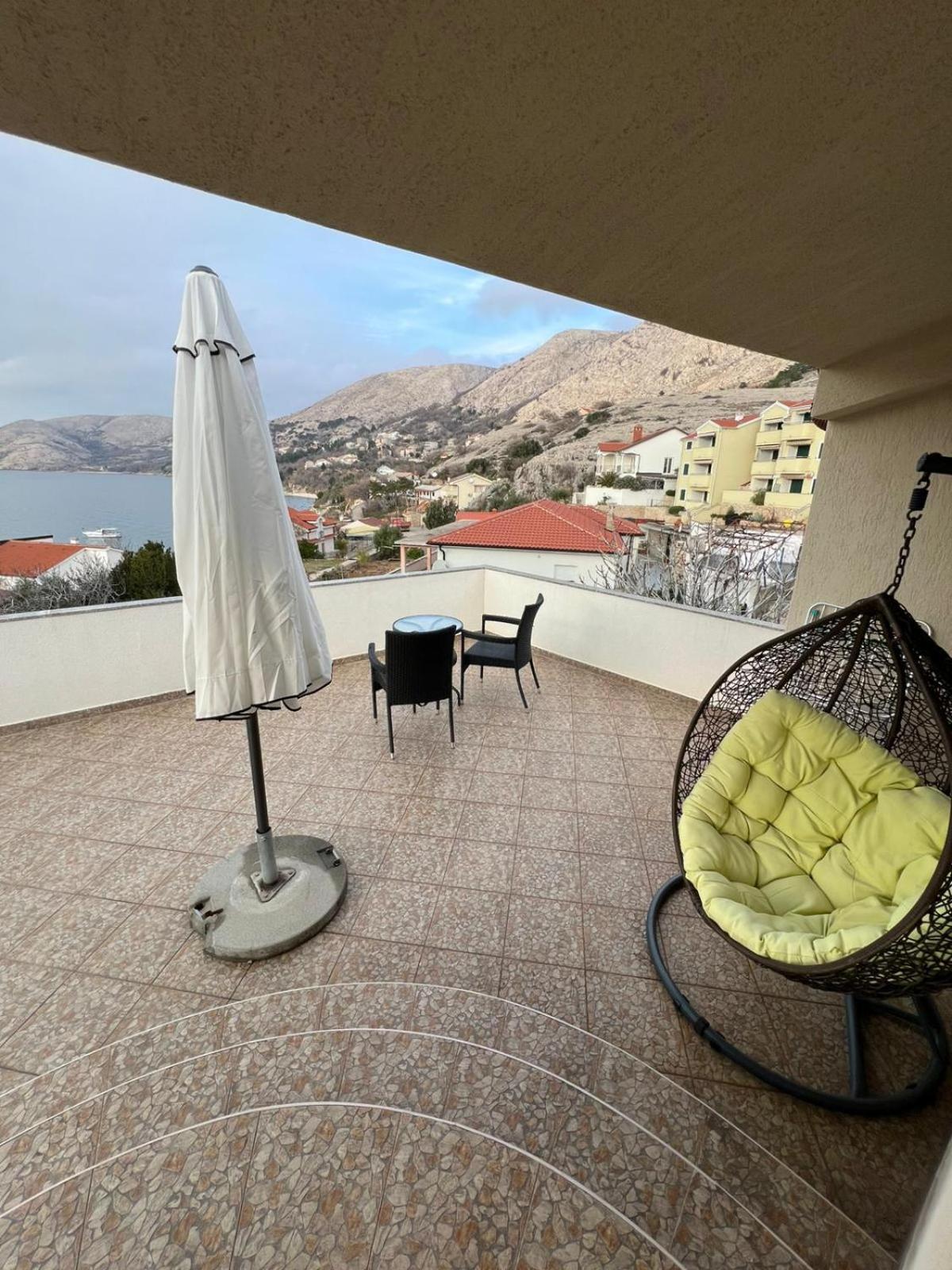 Bellevue Rooms Stara Baška 外观 照片