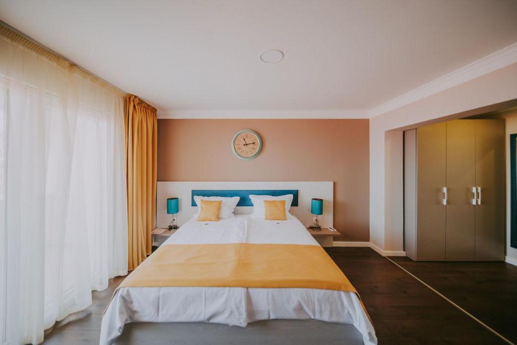 Bellevue Rooms Stara Baška 外观 照片