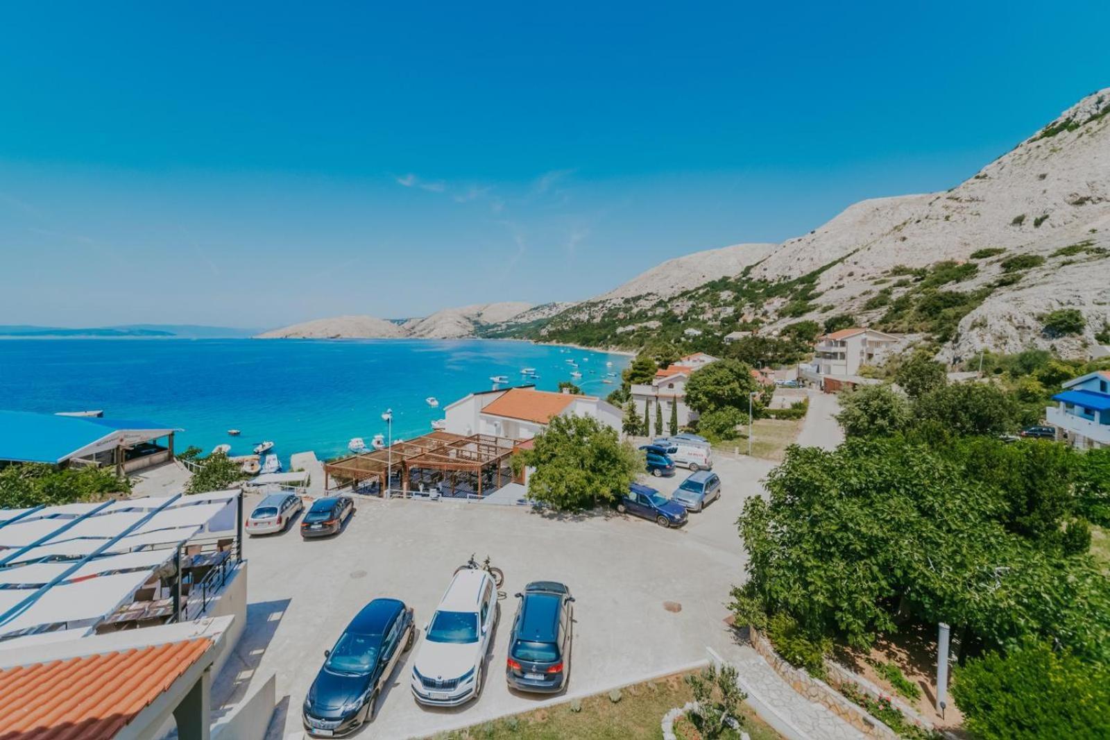 Bellevue Rooms Stara Baška 外观 照片