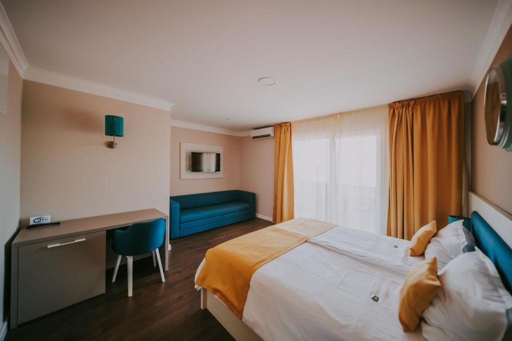 Bellevue Rooms Stara Baška 外观 照片