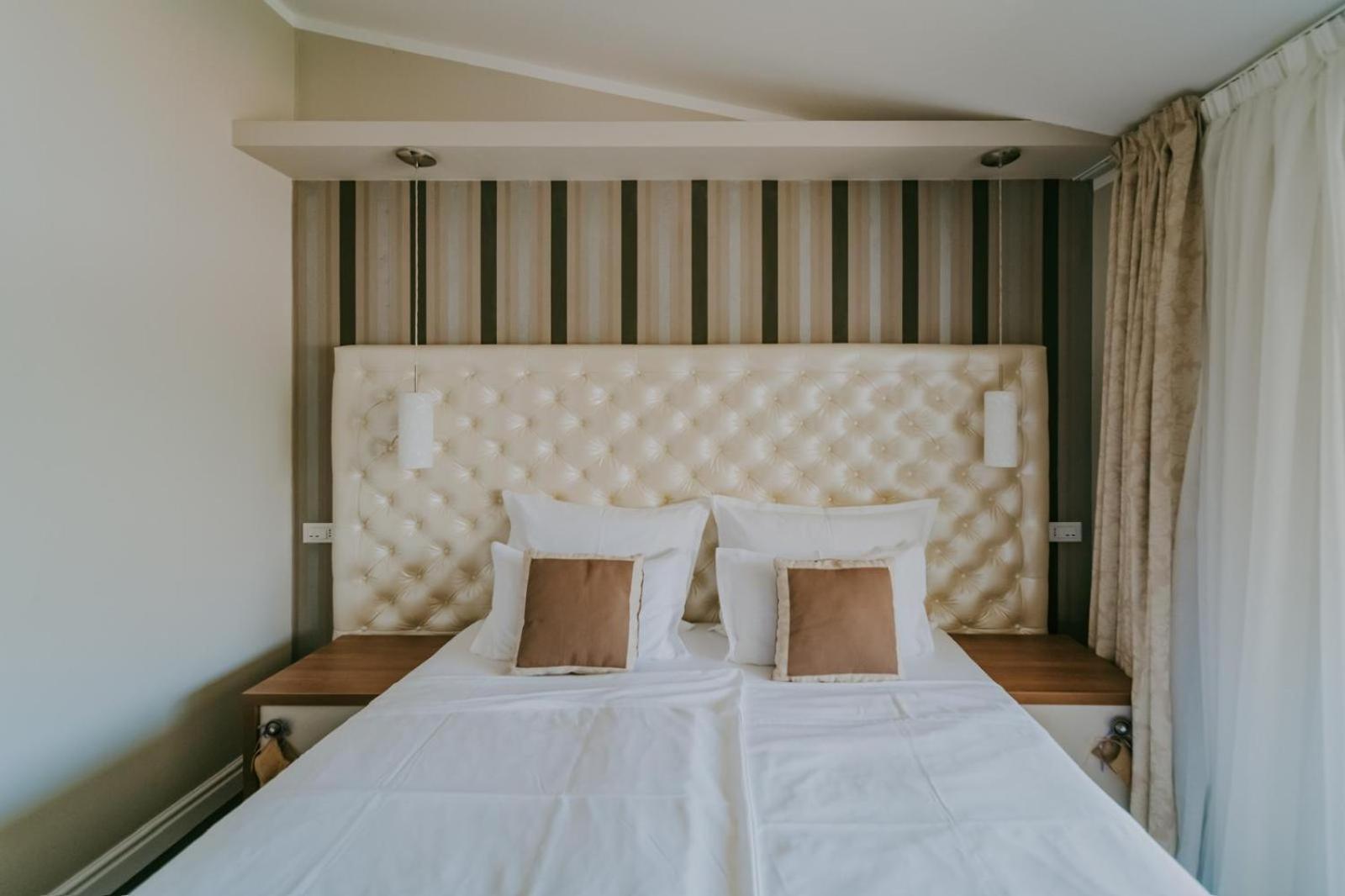 Bellevue Rooms Stara Baška 外观 照片